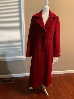 Anne Klein Ladies Cashmere/Wool Blend Coat Red Sz 12 - New with Tags